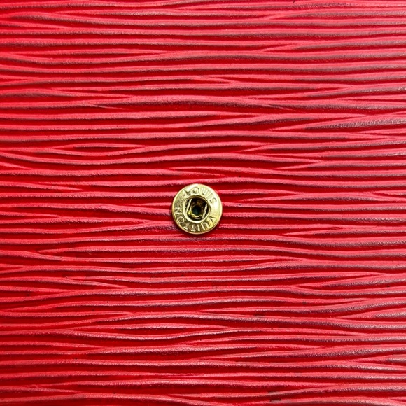 Louis Vuitton Trifold Long Wallet International Red Epi Leather EUC CA0946
